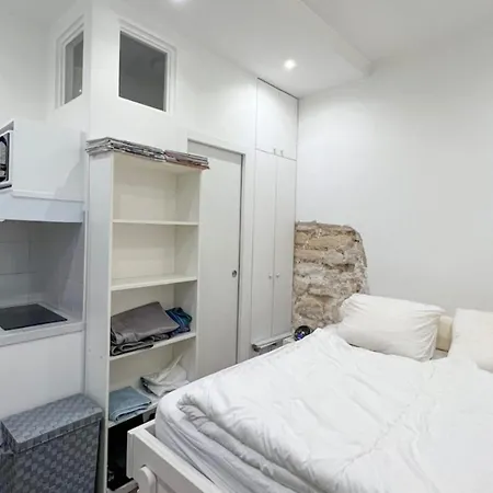 Flexliving - - Gerard Apartment